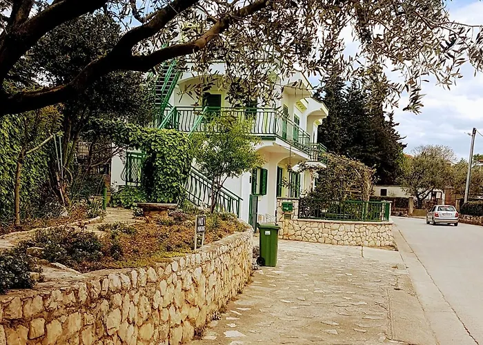 16759c Апартаменты Свети-Филип-и-Яков